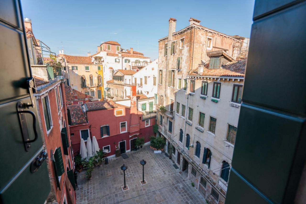 Apartamento Specchieri Venecia Exterior foto