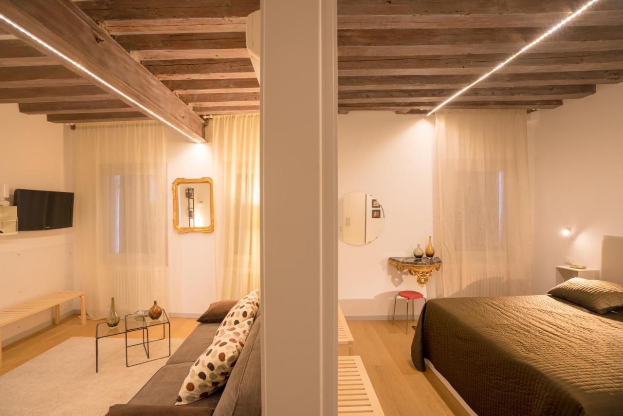 Apartamento Specchieri Venecia Exterior foto